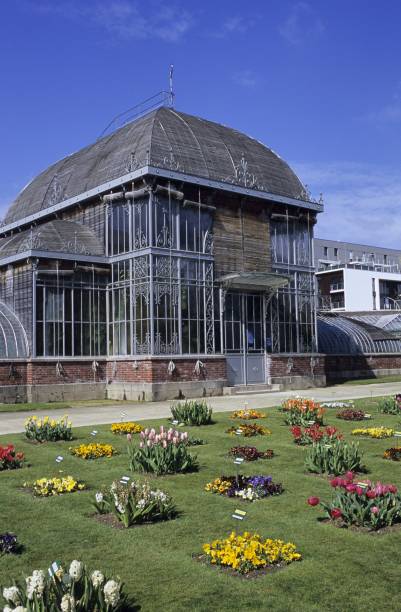 Serre du jardin des plantes dans le centre ville de Nantes