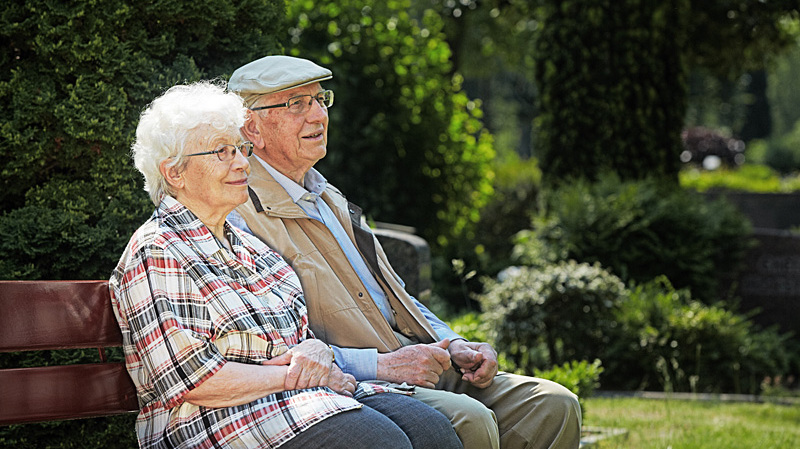 Aider son aîné à préparer son admission en maison de retraite