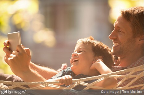 Papa solo : où emmener vos enfants en vacances ?