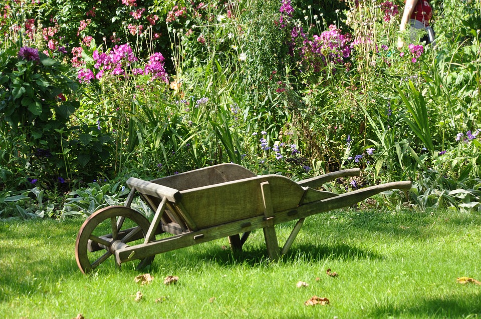 Comment entretenir facilement son jardin ?