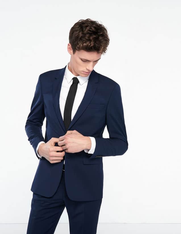 Mode homme comment porter le costume au bureau lorsqu’il fait chaud