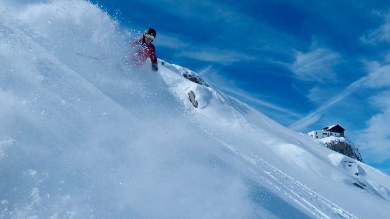 Quel sport de descente en hiver et en été à Samoëns ?