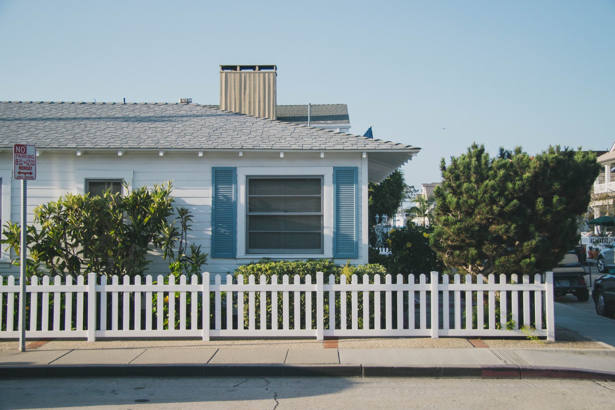 Trouver une maison sécurisée et y vivre