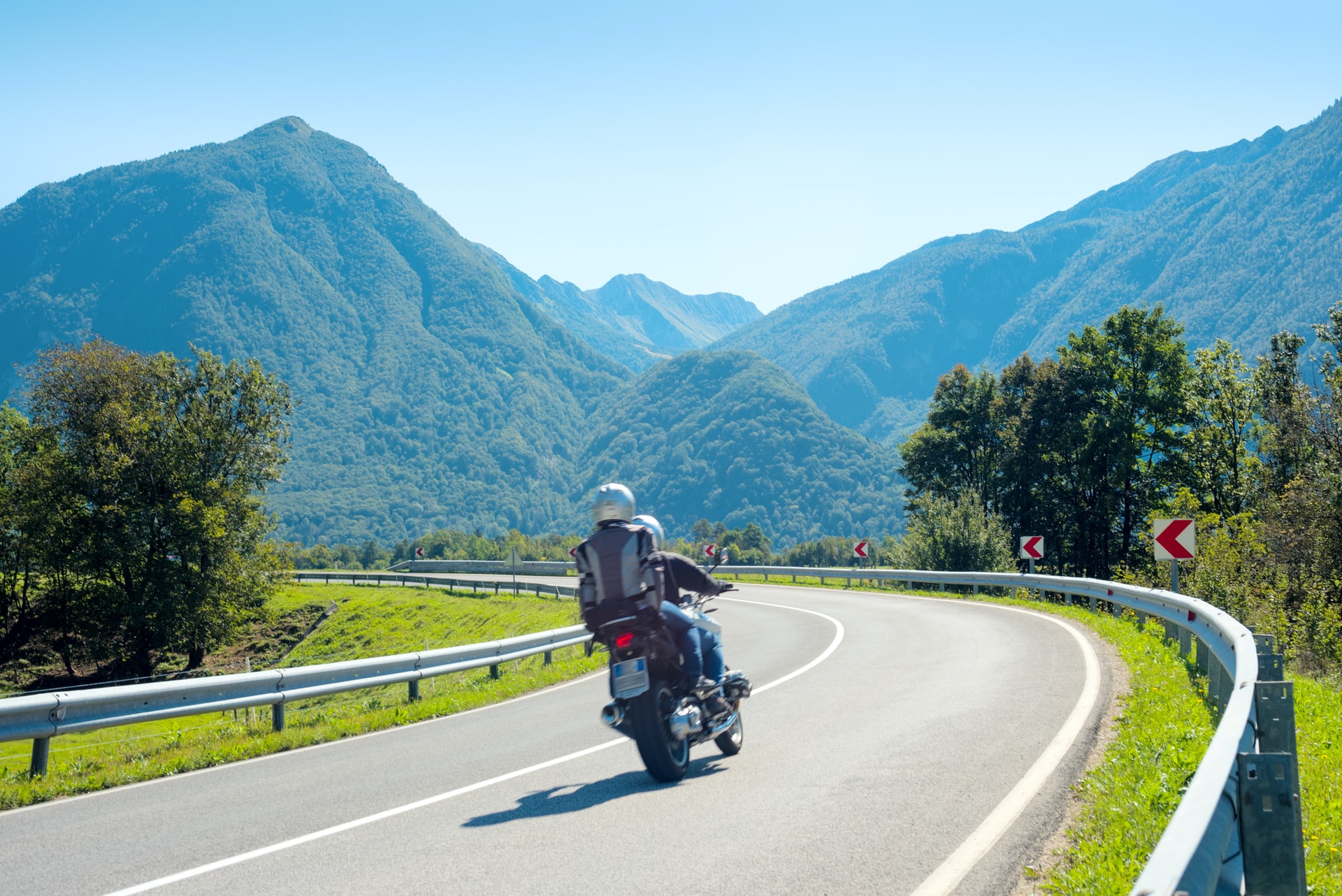 Décortiquer les offres d’assurance moto pour les comprendre