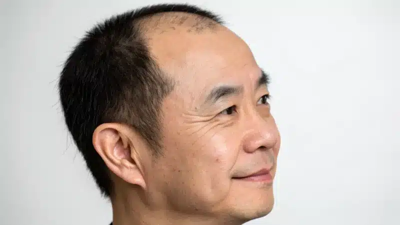 Tatouage capillaire : guide complet avant de se lancer